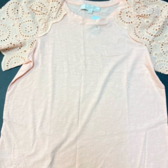WOMEN LOFT Petite Eyelet Flutter Sleeve Tee LARGE 100%Cotton - Picture 7 of 7